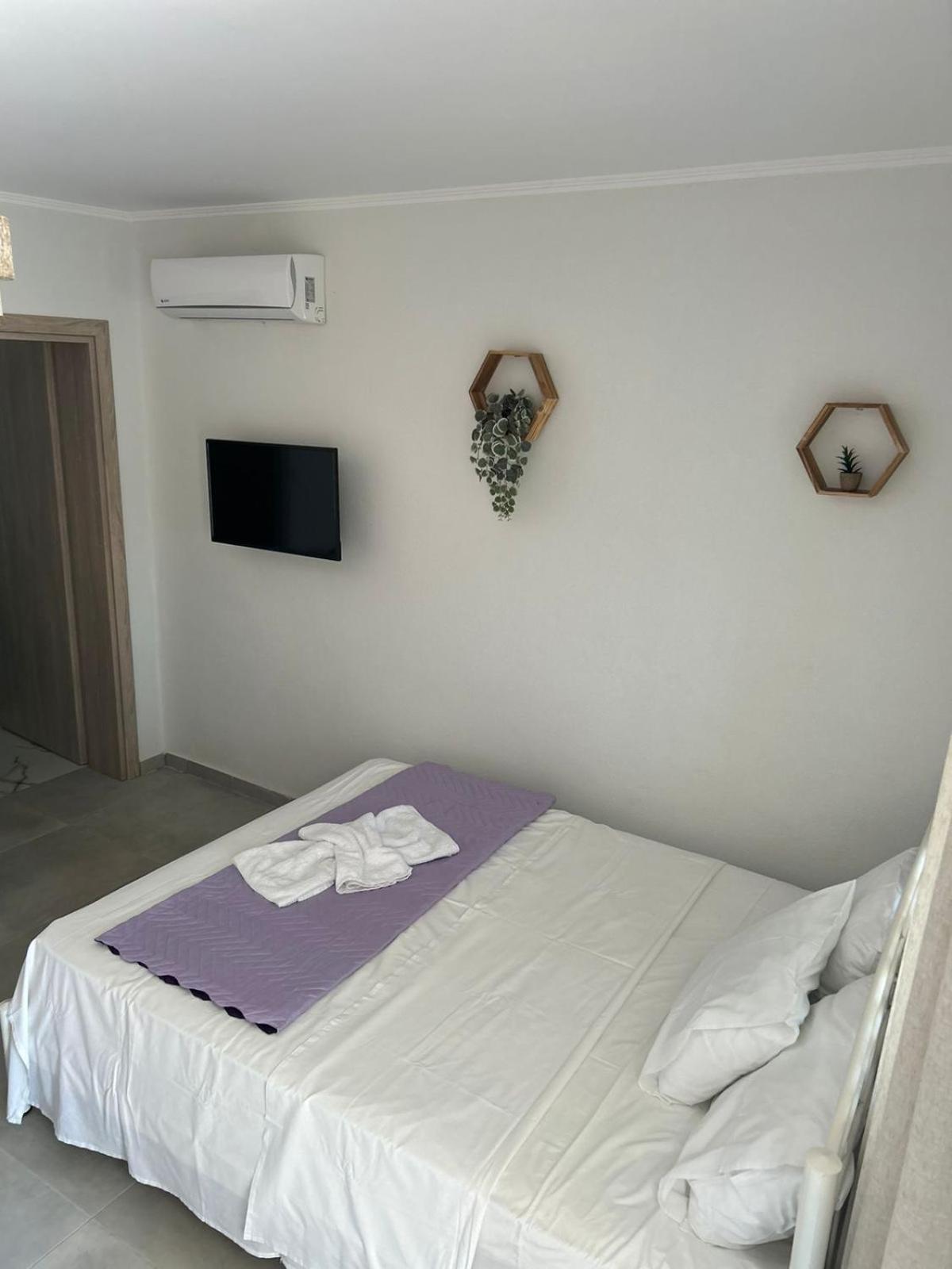 Amaya Pine Rooms Keramoti  Luaran gambar